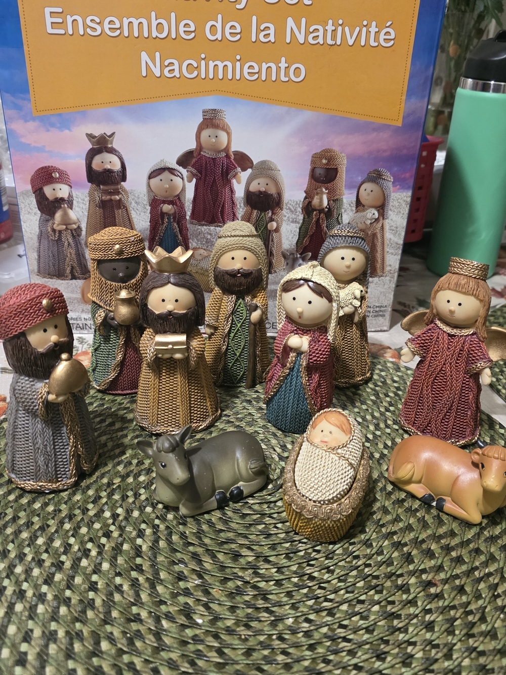 Costco 11 Piece Knit Look Resin Nativity W/Box